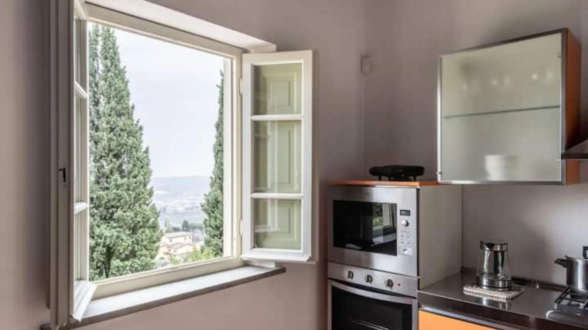 Residence Collecchio - Ortensia Pescia